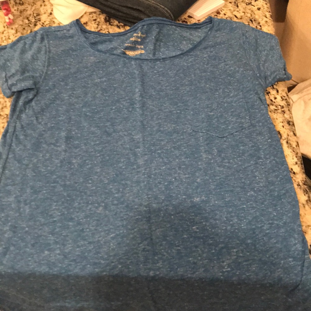 American Eagle XS short sleeve shirt in blue